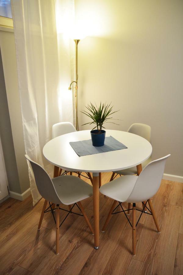 Apartament Aneta Warszawa Exteriör bild